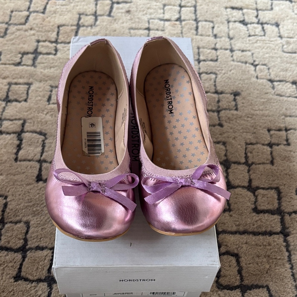 Nordstrom Girls Metallic Pink Ballet Flats Size 1